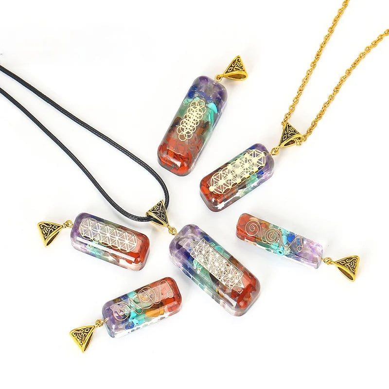 Natural Crystal Seven Chakra Healing Stones Energy Generator Handmade Pendant Crystal Necklaces With Gemstone Pendants