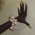 2025 New Arrival Luxury Diamond-Studded Water Droplet Geometric Design Elastic Silver Wedding Bridal Pearl Pink Chunky Bracelets