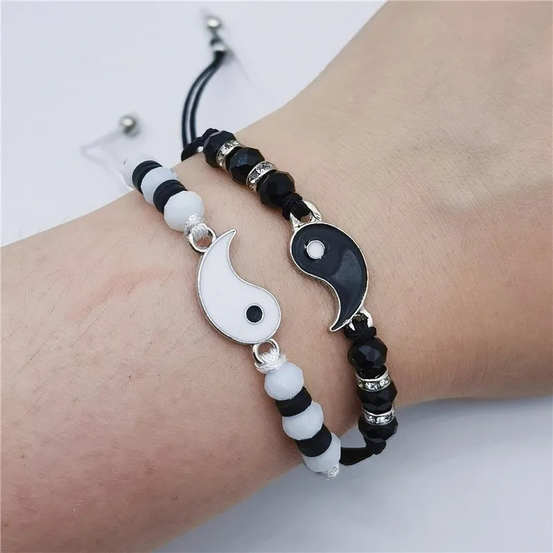 Hot Sale Good Friend Alloy Tai Chi Yin-yang Braiding Couple Card Bracelet Black and White Hand Rope