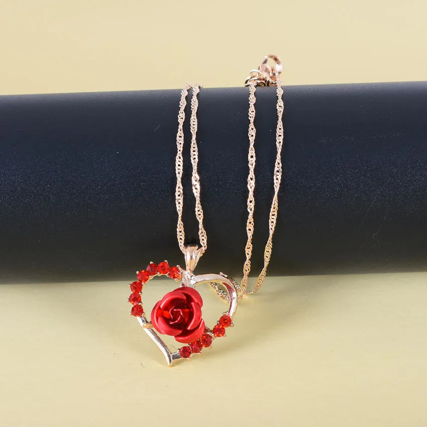 New Love Heart Red Rose Pendant Necklace Women Girl Lady Rose Flower Necklace Choker Fashion Jewelry for Valentine's Day Gift