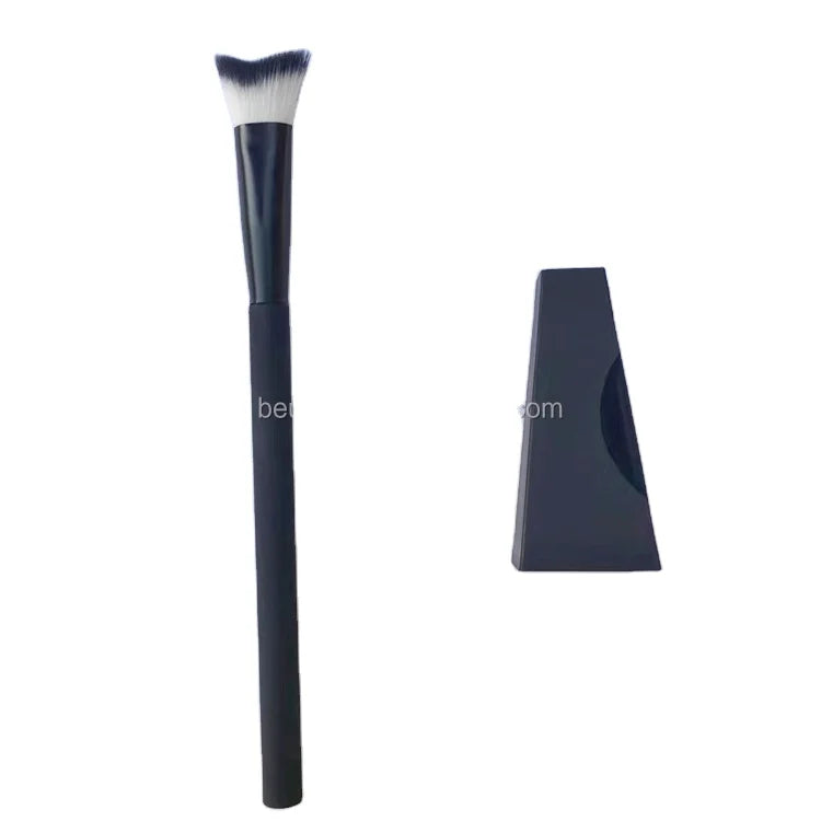 Curved Spool Eyelash Extension Cleanser Brush Eyelid Shampoo Cleaning Eye Cleaner Cleansing Lash Brush for Eyelash Extension