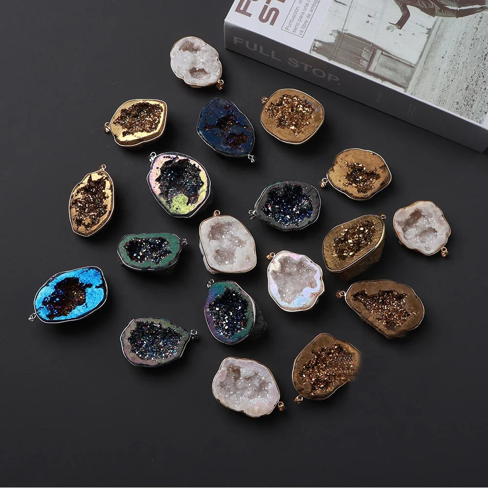 Natural Agate Crystal Geode Wealth Basin Energy Stone Electroplated Sweater Chain Women Stone Necklace Pendant