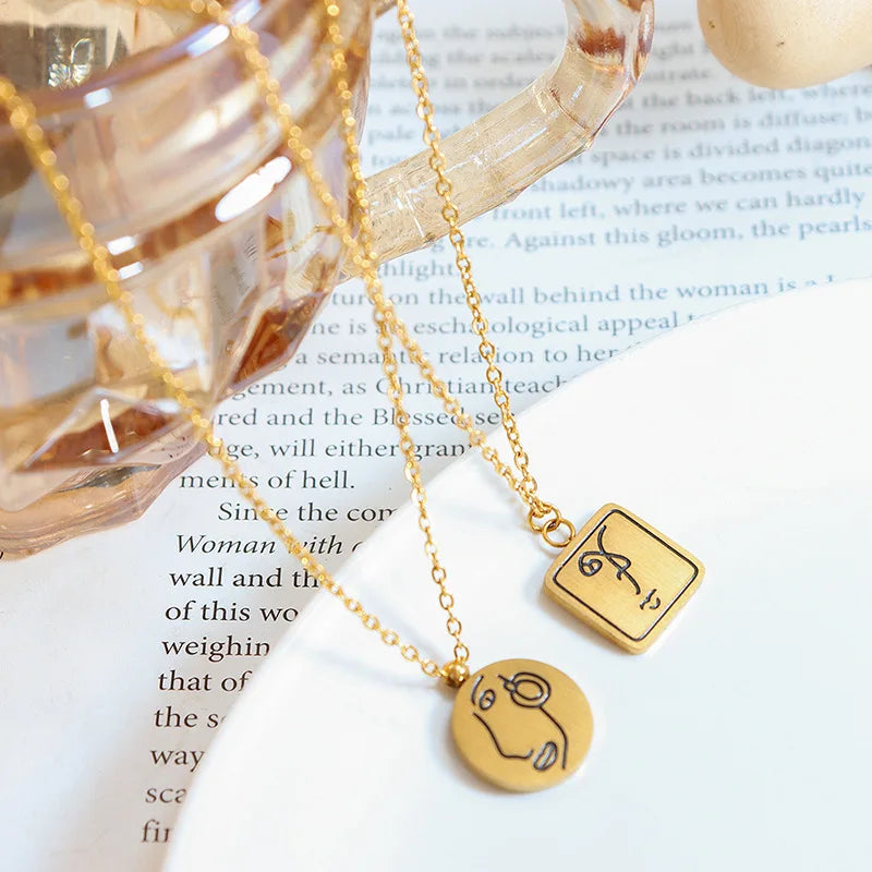 Customizable Tarnish Free Engraved Portrait Face Square Round Pendant Necklace Geometric Stainless Steel Gold Necklace