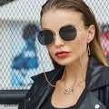 7907 China Fashion Designer Irregular Metal Frame Sunglasses with Chain