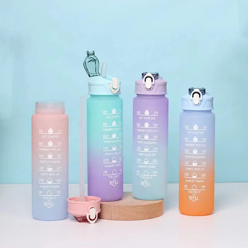 Botella De Agua 750ml Gradient Color Leakproof Motivational Fitness Gym Sports Frosted Plastic Water Bottle with Time Marker