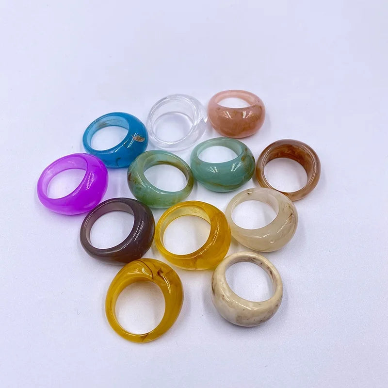 SC New Hot Temperament Acrylic Rings Sets Fashion U Shape Dome Chunky Rings 12PCS Colorful Resin Rings for Men Women