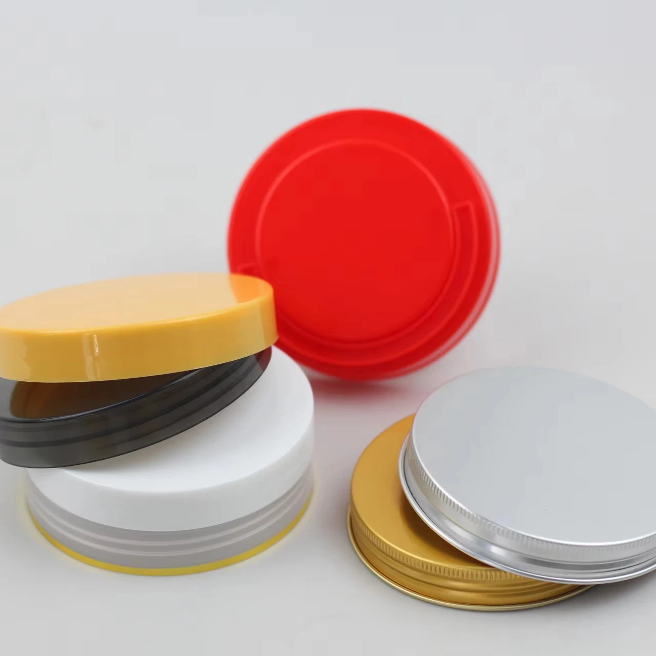 Wide Mouth 68mm 89mm Plastic Jar Cap Gold and Silver Screw Cap