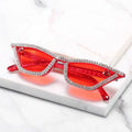 Fashion Vintage Cat Eye Bling Bling Diamond Crystal Rhinestones Women UV400 Protection Full Rim Luxury Sunglasses Anti-Glare
