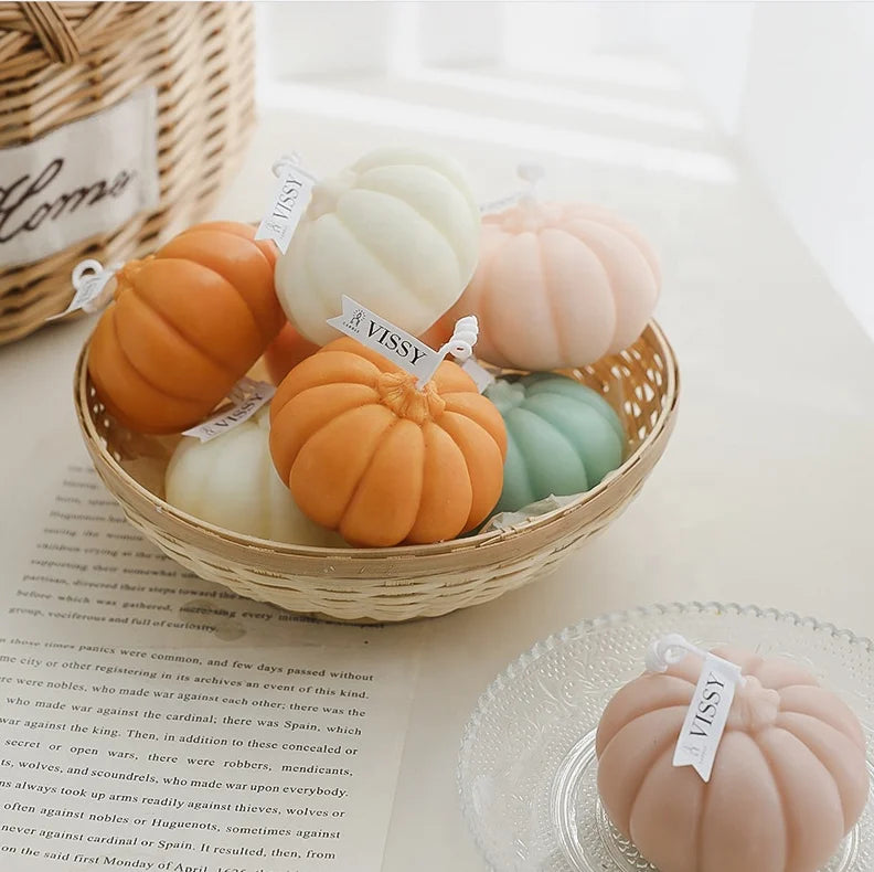 Custom Handmade Thanksgiving Pumpkin Art Candle Beeswax Soy Wax for Home Decor