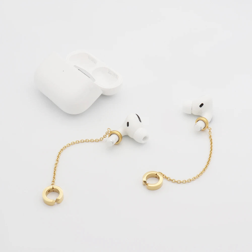 Chris April in Stock 316L Stainless Steel PVD Gold Plated Minimalist Anti-lost Earphone Chain Ear Cuff