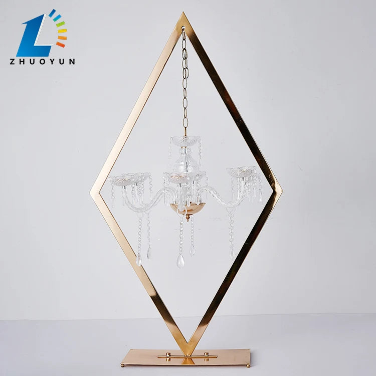 New Product Rhombus Candlestick Wedding Decoration Gold Metal Acrylic Candelabra Centerpiece