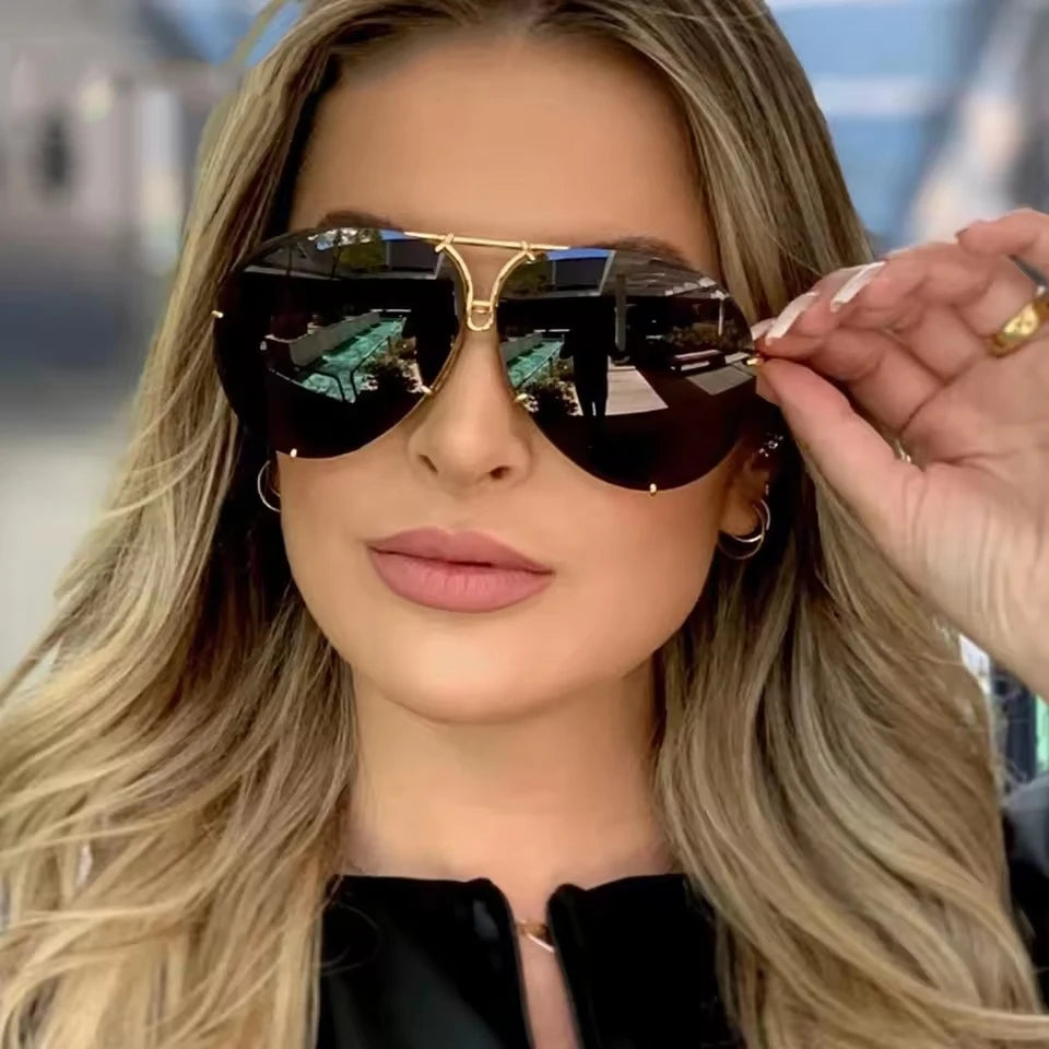 2026 New Fashion Pilot Sunglasses Women Oversized Luxury Sun Glasses for Female Cool Mirror Vintage Lady Gradient Shades UV400