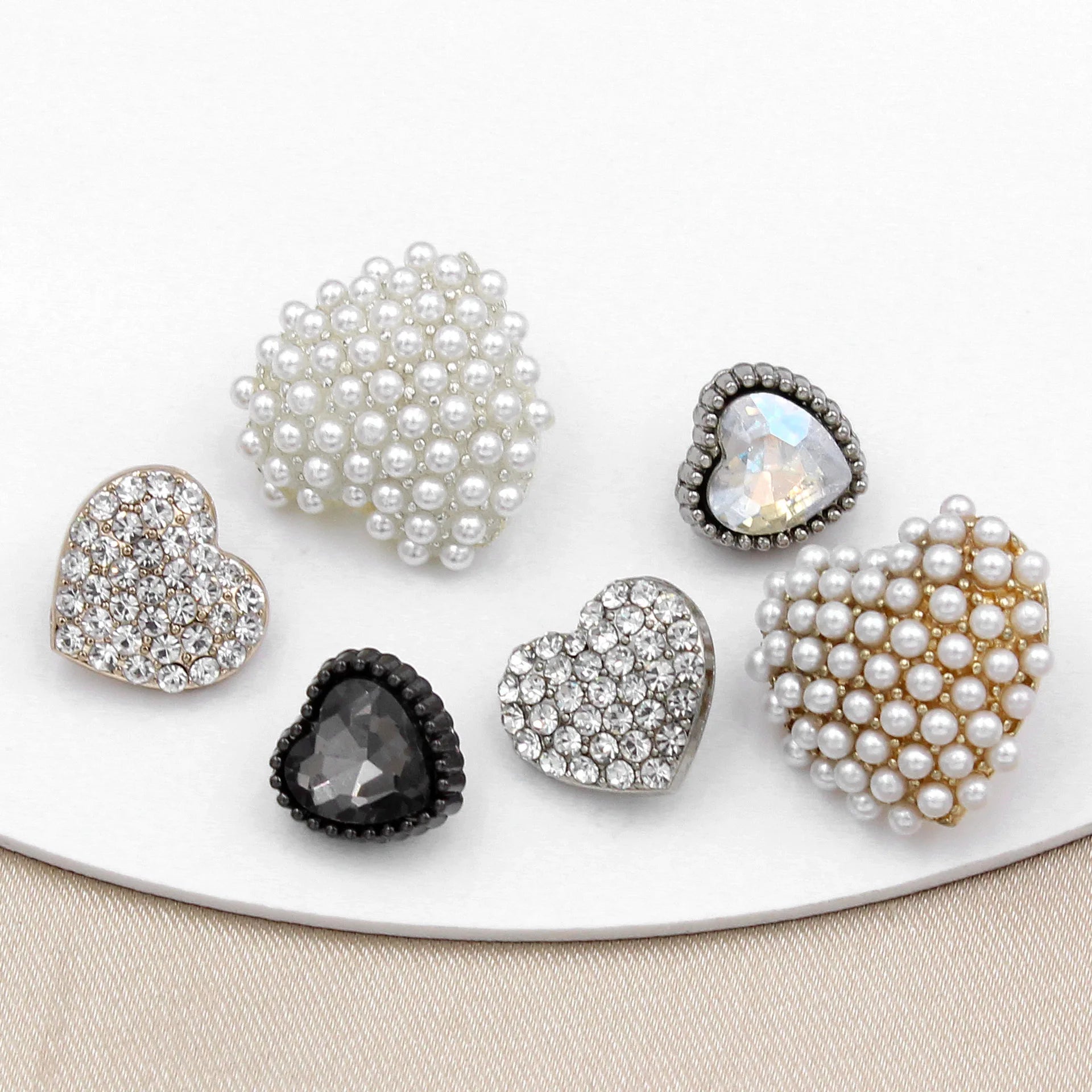 RB013 Custom Logo Fancy Black Uniform Metal Rhinestone Pearl Suit Heart Shape Blazetr Shank Women's Coats Button for Ladies