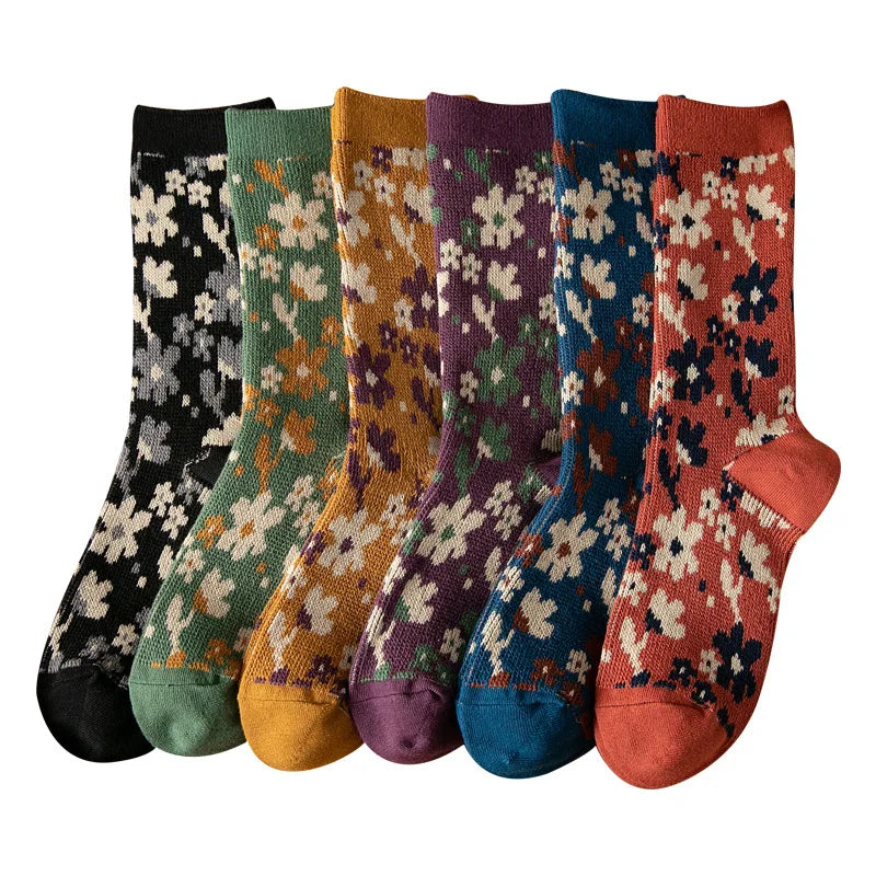XIANGHUI Fashion Fuzzy Socks Women's Hosiery Autumn and Winter Retro Floral Cotton Socks Crew Winter Womens Socks