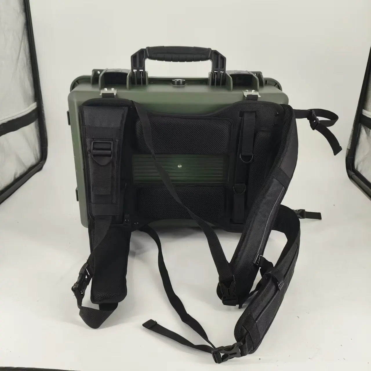 DPC114 Large High-quality Hard Plastic Equipment Safety Protective Carrying Tool Case with Strap System