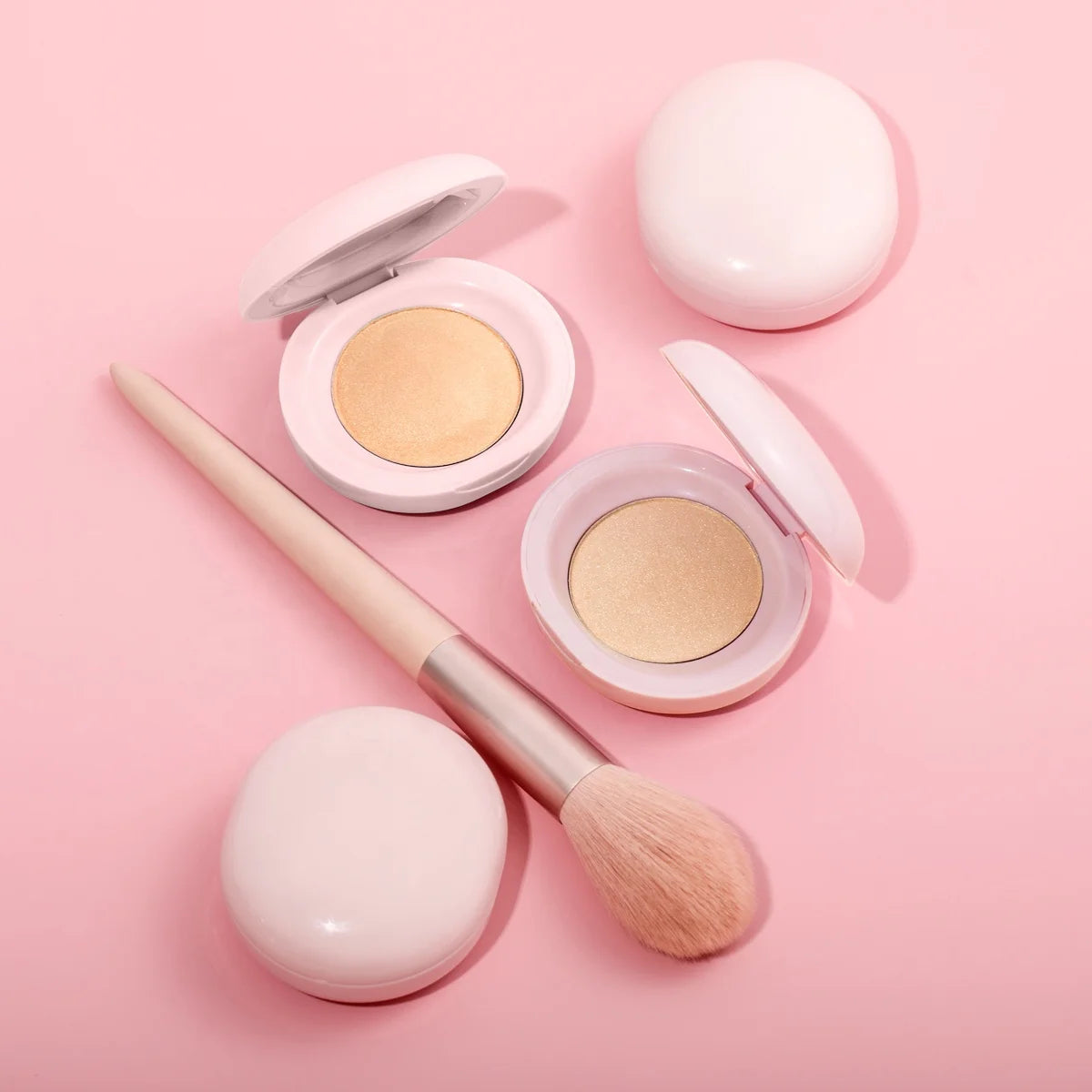 Private Logo Luxury Face Highlighter Single Vegan Make up High Pigment Pressed Powder Palette Highlighter Makeup