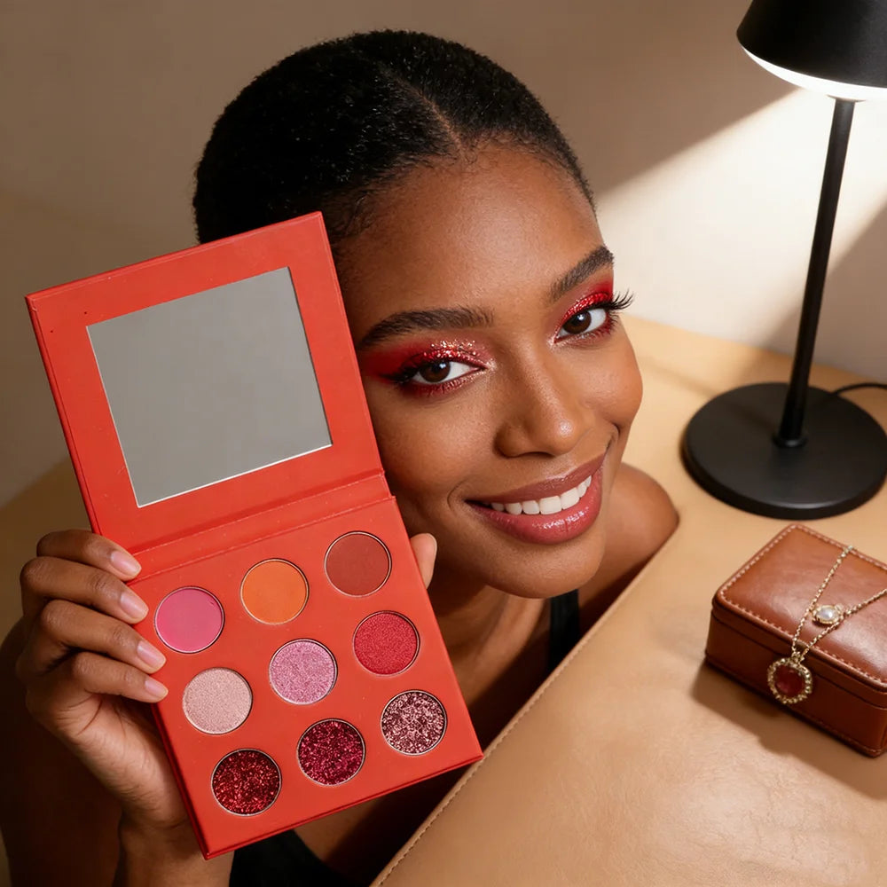 Xmas Glitter Eye Shadow Palette Shimmer Powder Makeup for Dark Skin Tones Matte Mineral Features Eyeshadow Palette Packaging