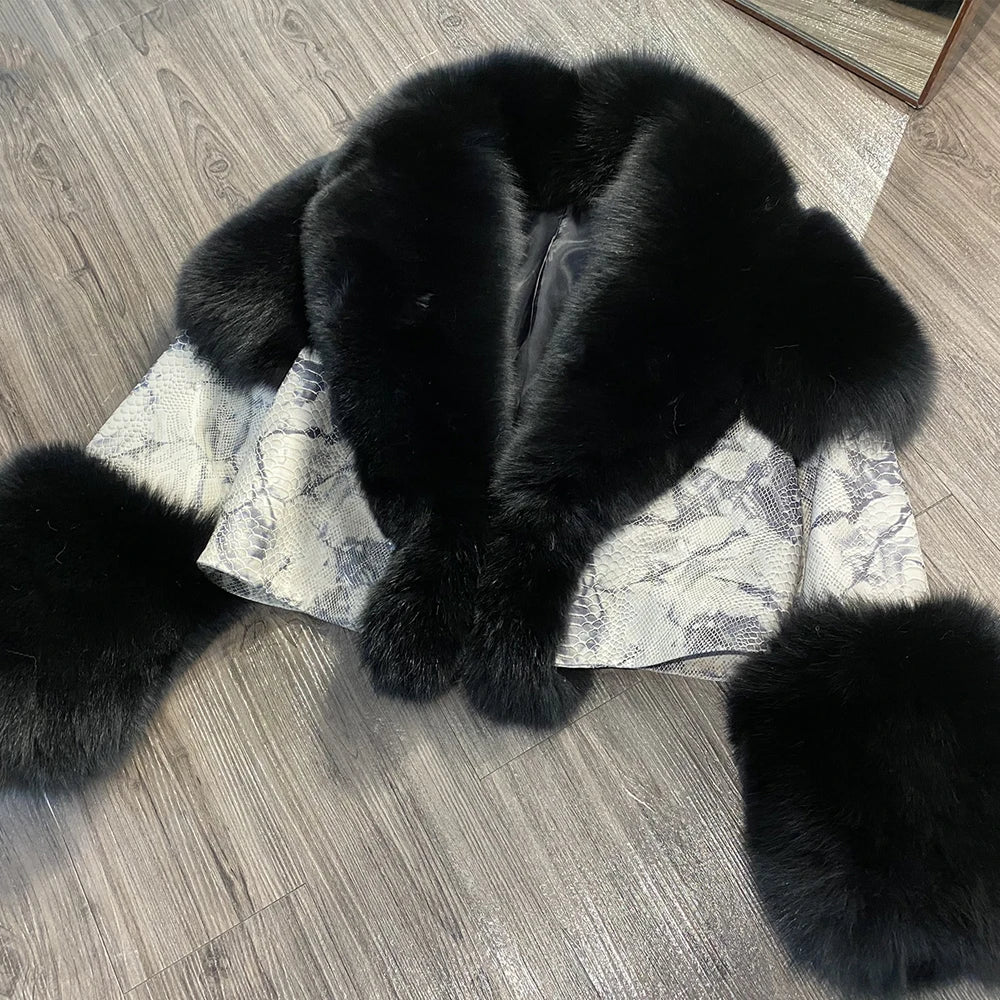 New Design Ladies Real Fox Fur Coat Winter Warm Short Fur Coat for Women