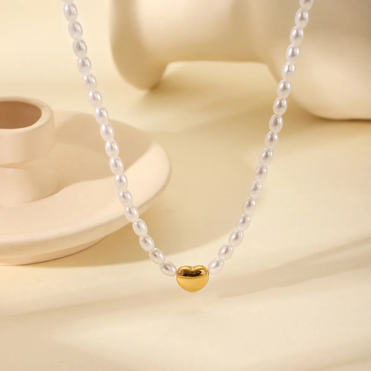 Valentine's Day Jewelry for Women 18K Gold Plated Customizable Pearl Heart Charm Necklace Stainless Steel