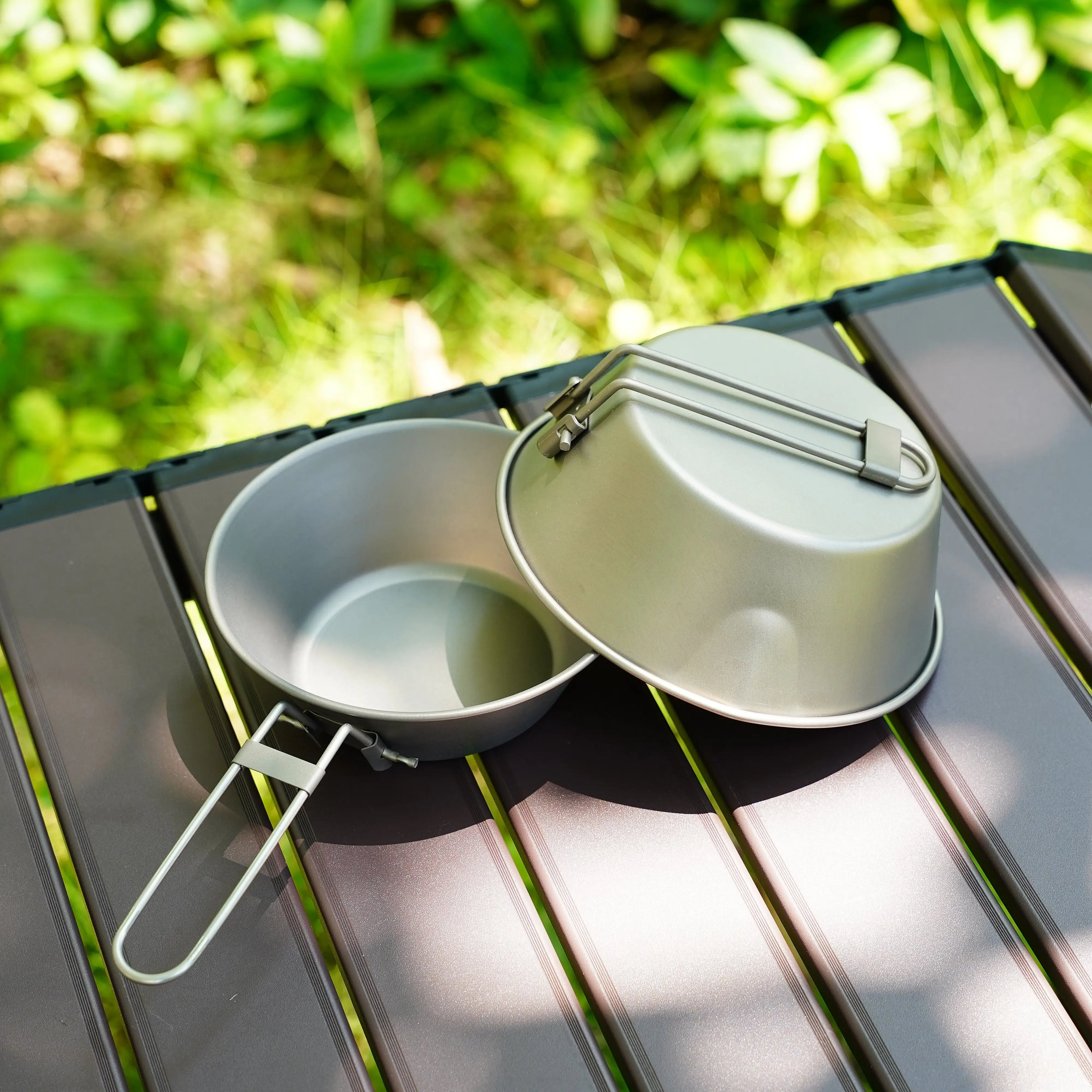 Outdoor Ultralight Titanium Sierra Bowl Titanium Camping Bowls Titanium Pot Cookware with Foldable Handle for BBQ Picnic