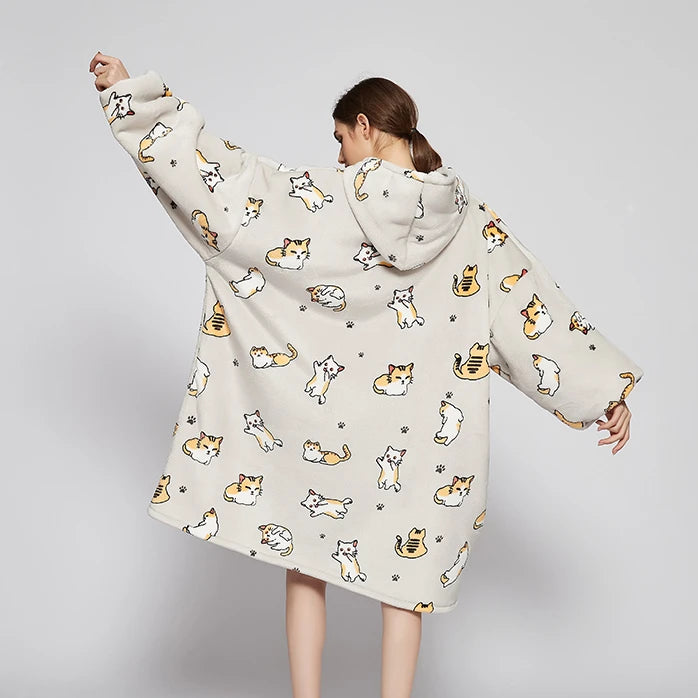 Custom Factory Price Oversized Unique Personality Winter Fleece Unisex Plush Super Soft Wearable Hoodie Blanket