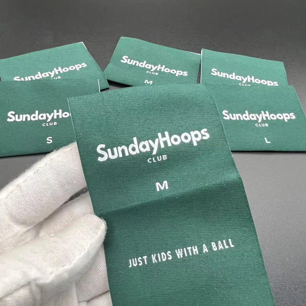 Lightweight Custom Size Woven Label Polyester Material Weaving Process Clothing Pants Bag and Hat Label