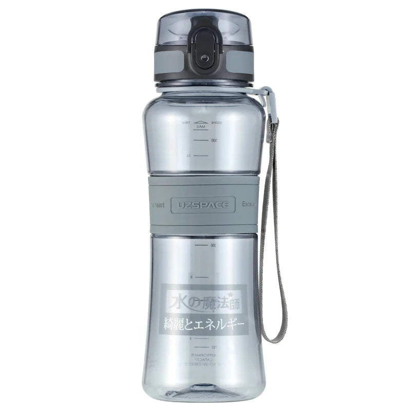 550ml Eco-friendly Tritan Sports Water Bottle with One Click Flip Direct Drinking Design Boiling Water Safe with Rope