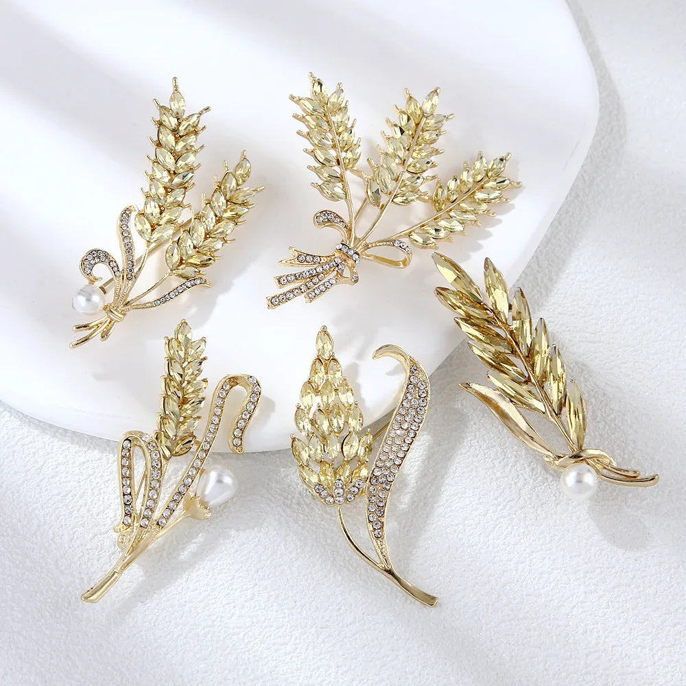 Hot Sale Gold Wheat Brooch Pin Female Jewelry for Wedding Attire Elegant Pearl Ear Lapel Pin for Dress Suit Clothing Accessories