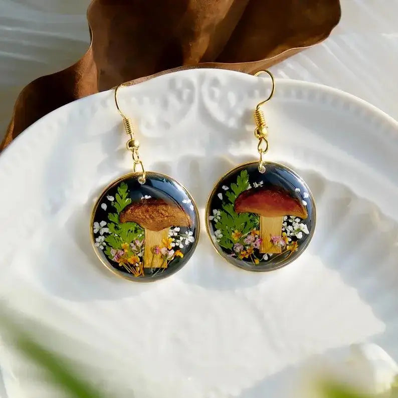 Handmade Real Dried Flower Mushroom Resin Drop Dangle Earrings for Women Boho Botanical Jewelry Gift