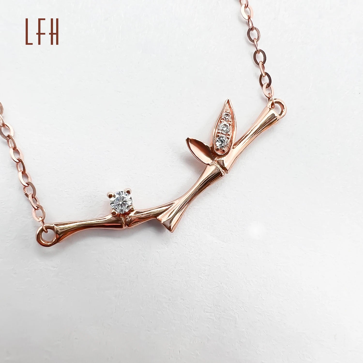 LFH New Micro Pave Cubic Zircon Plant Leaf Pendant Necklace Ins Real Gold Jewelry Cz Cubic Zirconia Necklace