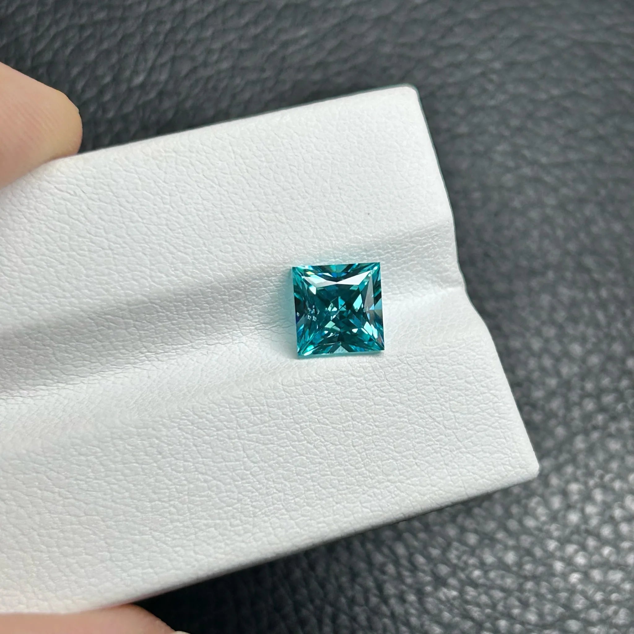 Excellent Quality Princess Cut Loose Gemstone Tourmaline Paraiba Square Lab Stone
