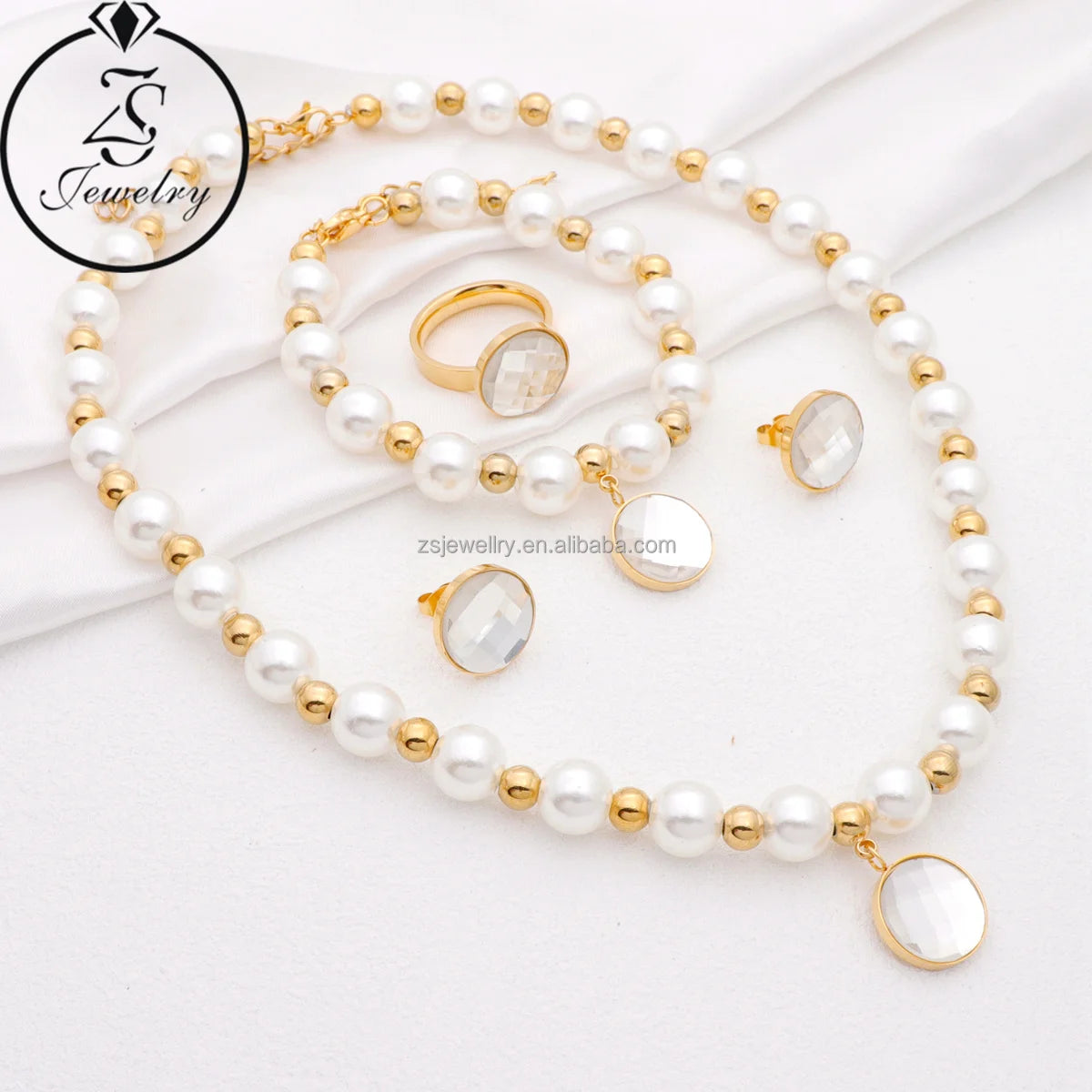 Fashion Gold Plated Stainless Steel Jewelry Chinese Love Cute Geometric  Pearl Color Gemstone Bracelet Design Sets