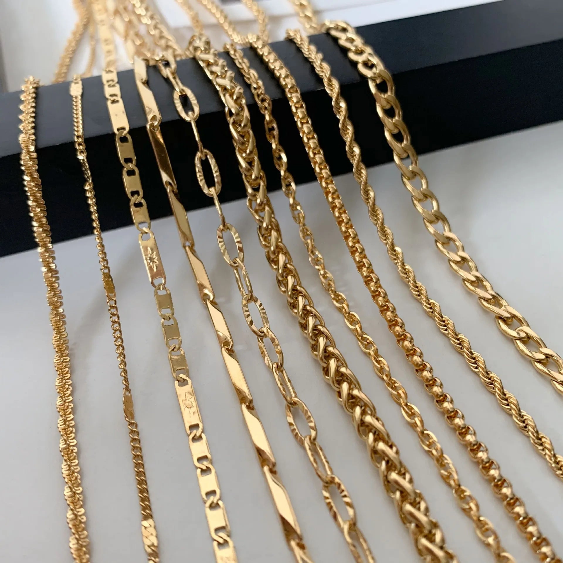 PVD Gold Plated Sunflower Clavicle Link Chain Box-Chain Snake-Bone Embossed Stainless Steel Stylish Chains Chokers Necklaces
