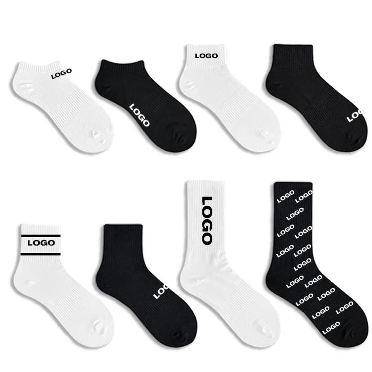 YILONG Custom Men's Winter Compression Crew Sport Socks Quick Dry Bamboo Cotton Grip Cartoon Heating Design Disposable Bottom