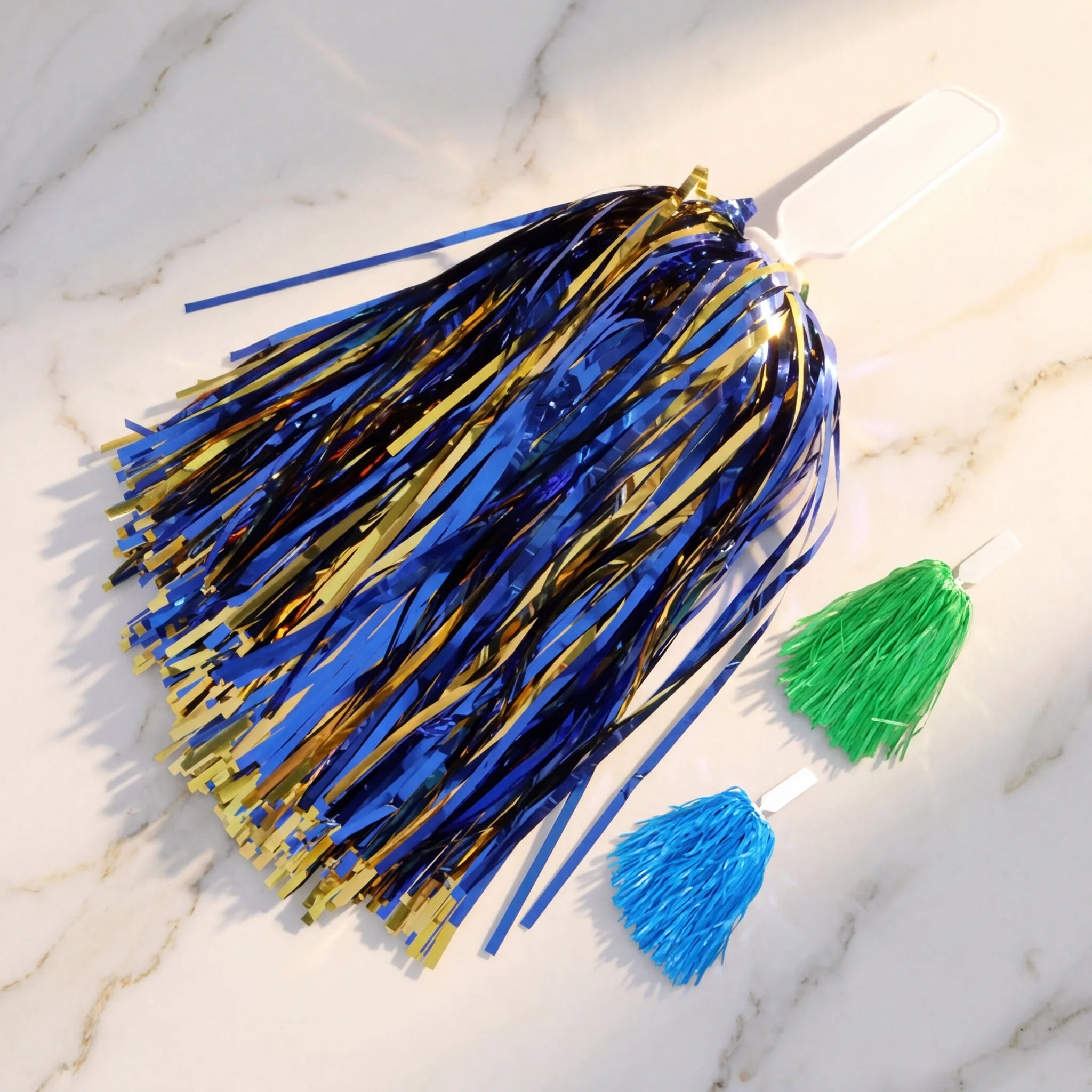 Custom Logo Flat Handle 25g 50g 100g Matte Yellow Cheer Leading Team Foil Pompoms Tissue Metallic Tinsel Cheerleading Pom Poms