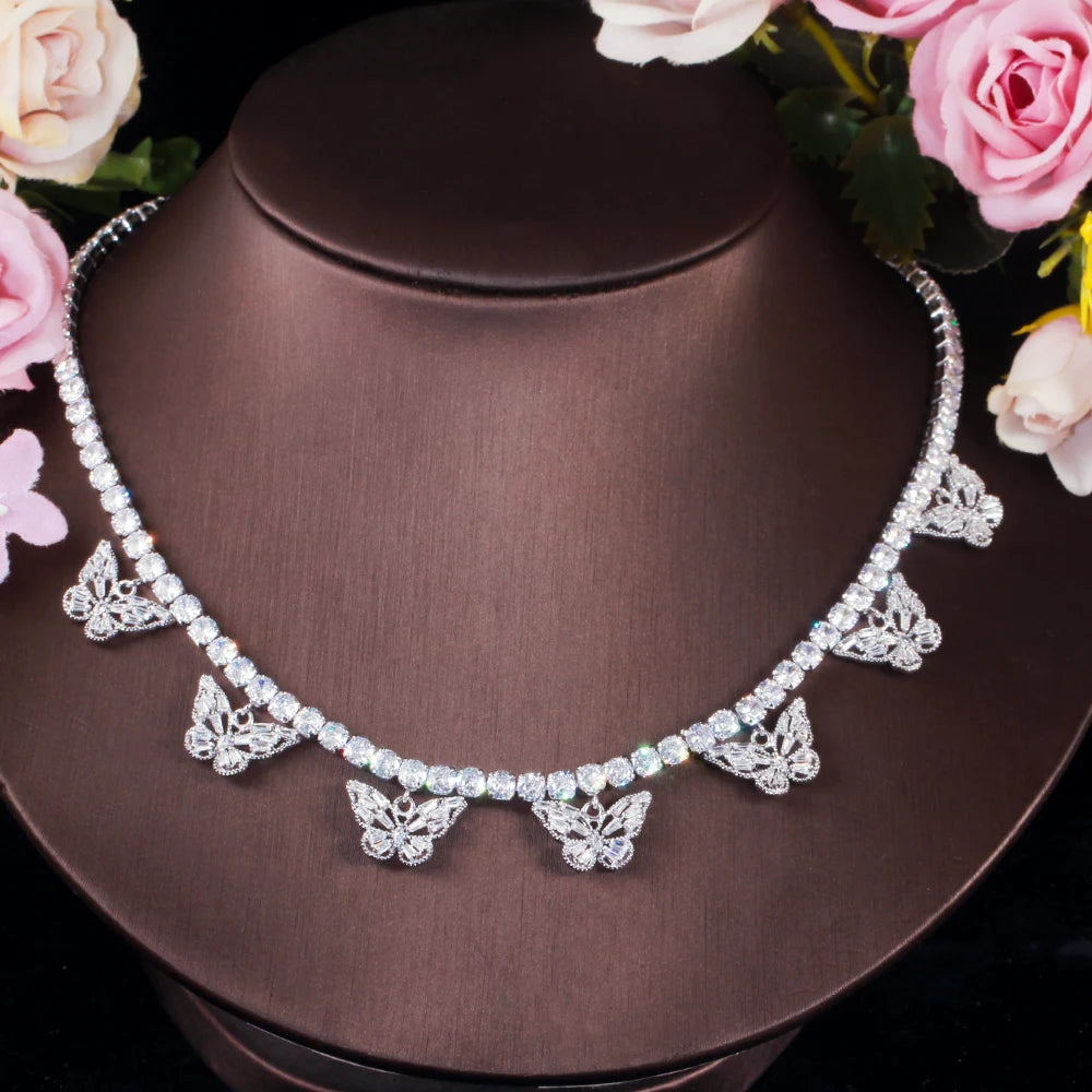 Shiny Iced Out White Gold Color Cubic Zirconia Crystal Cute Butterfly Charm Chain Necklace Collar for Women Jewelry Accessories