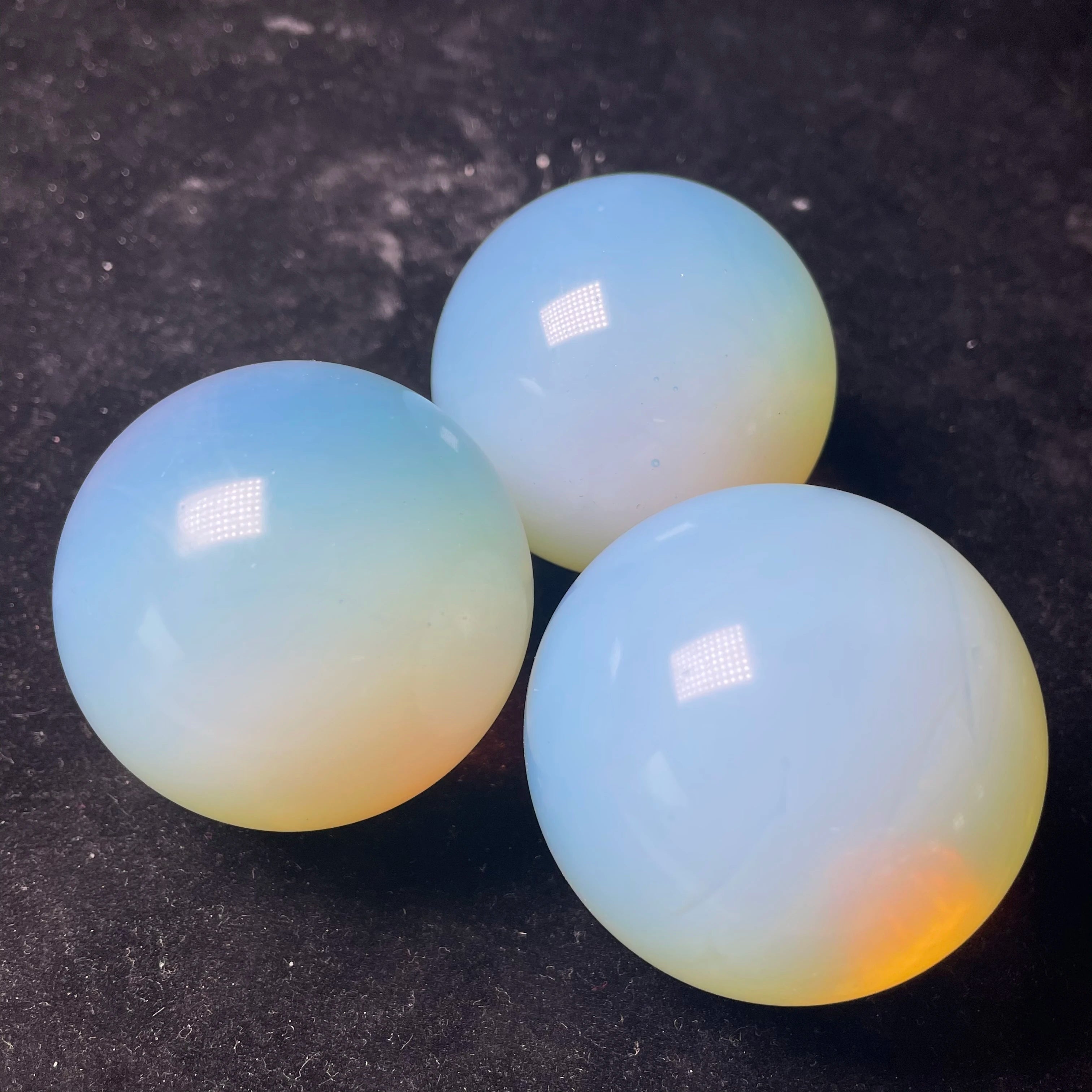 Wholesale Natural Crystal Ball Opal Stone Crystal Sphere Healing Gemstones Ornaments