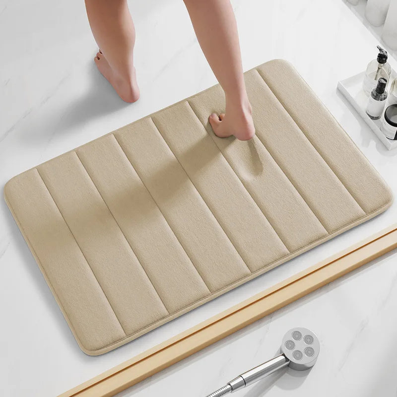 Eco-Friendly Anti-Slip Massage Bath Mat Striped Plant Print Modern Design Customized Color Diatomite Heart Shape PVC Backing