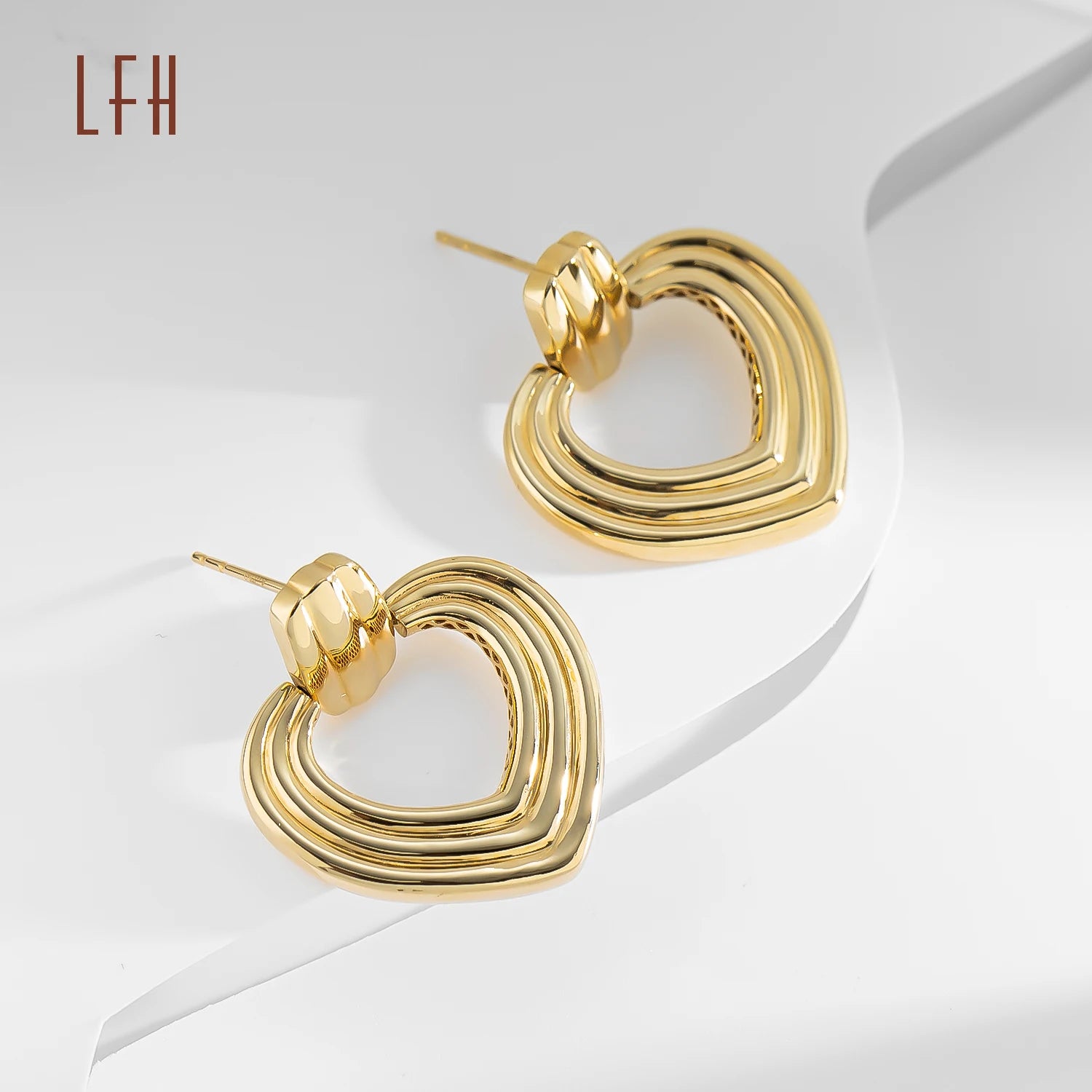 Wholesale Jewelry 18k Real Gold Heart Hoop Earrings Gold Earrings 18k Heart Stud Earrings 18k Pure Gold