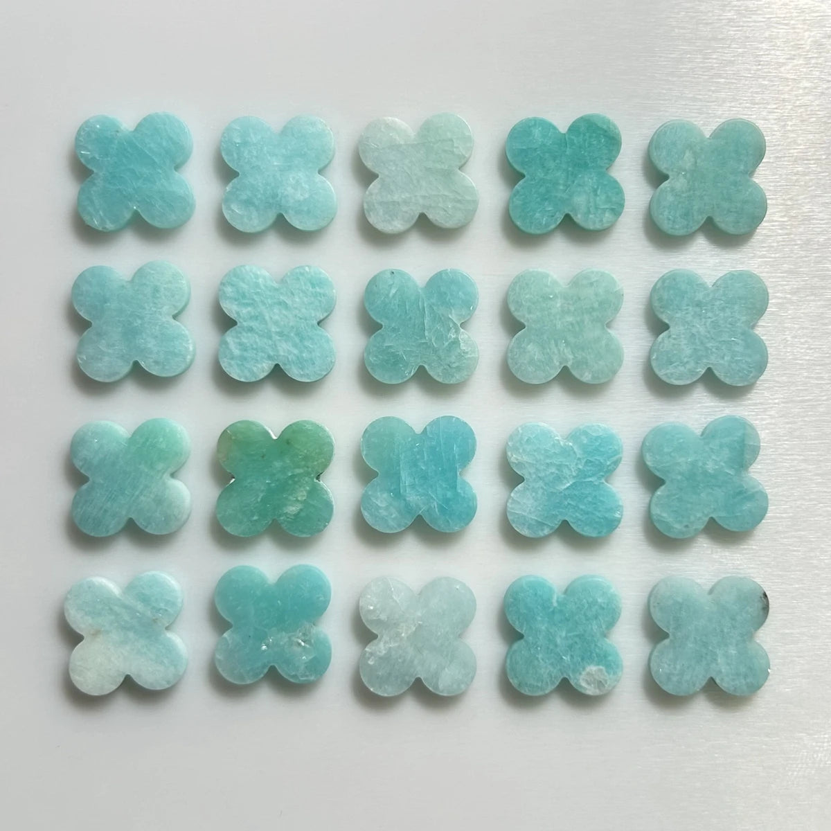 HQ GEMS Wholesale Dubai 13x13x2mm New Color Natural Blue Amazonite Stone Four Leaf Clover Stone