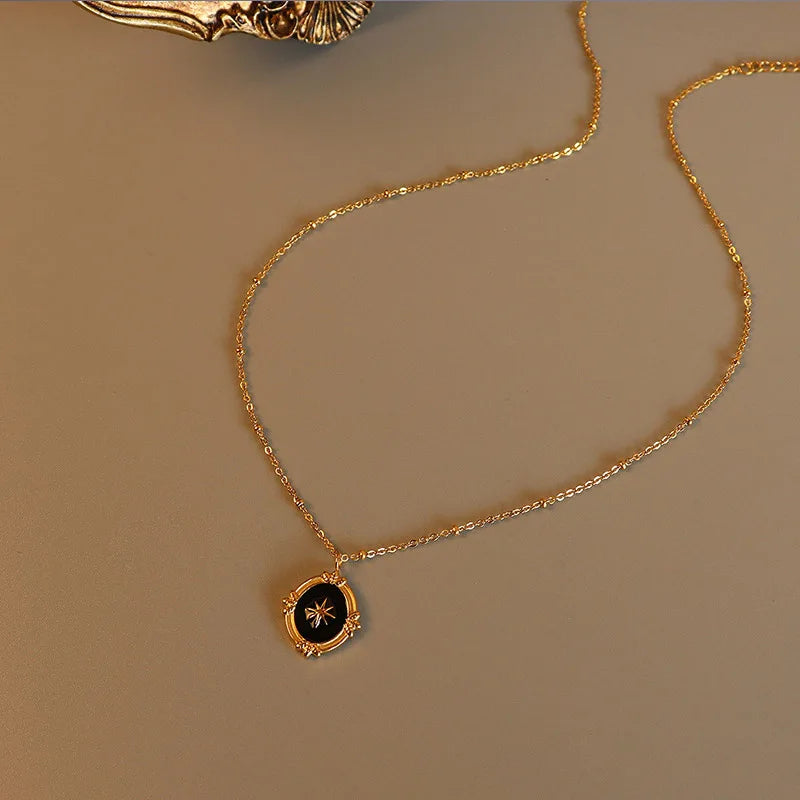 Wholesale Personalized Aesthetic Six-pointed Star Pendant Dainty Gold Necklace Accessories Women Necklaces