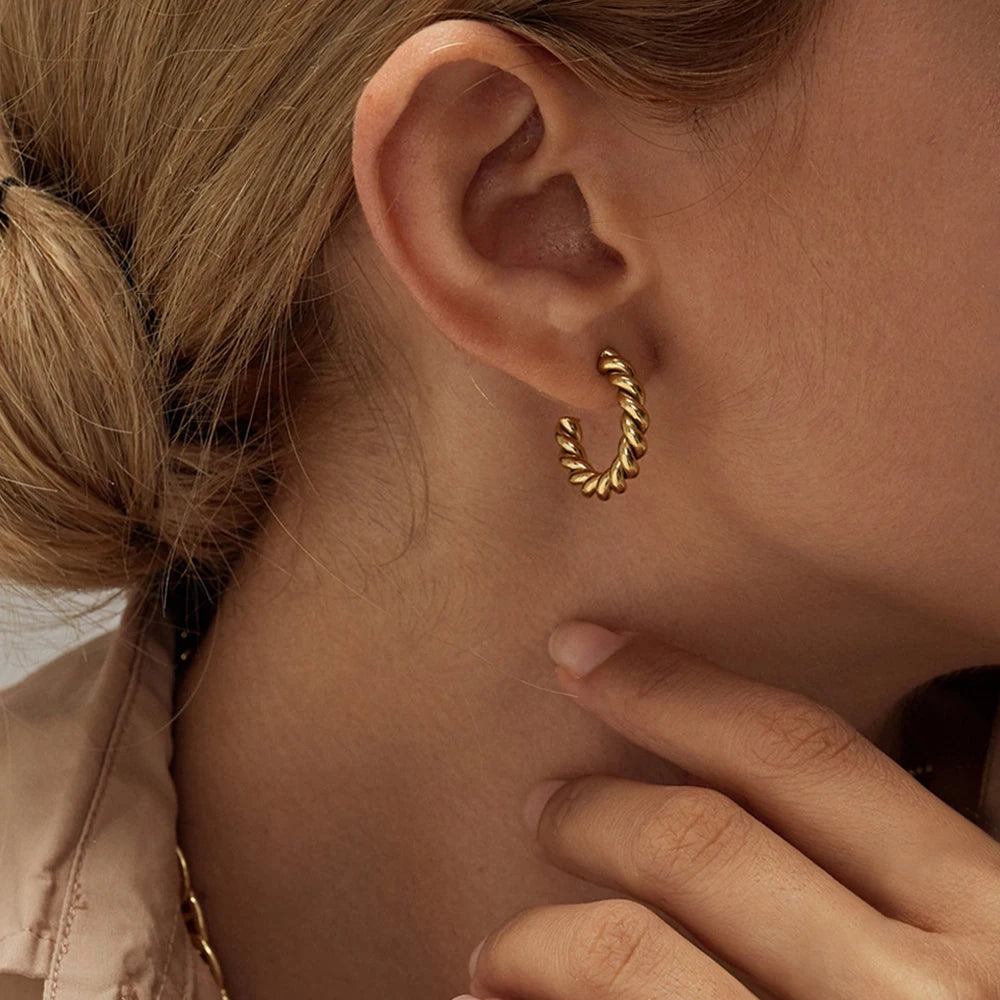 EManco HOT 18K Gold Plated Croissant Hoop Earrings Stainless Steel Twisted C Piercing Hoops Earrings Women