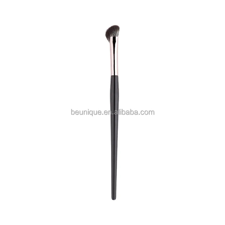 Professional Highlighter Blush Precision Details Make up Brush Custom Logo Fluffy Fan Brush Nose Shadow Angled Contour Brush