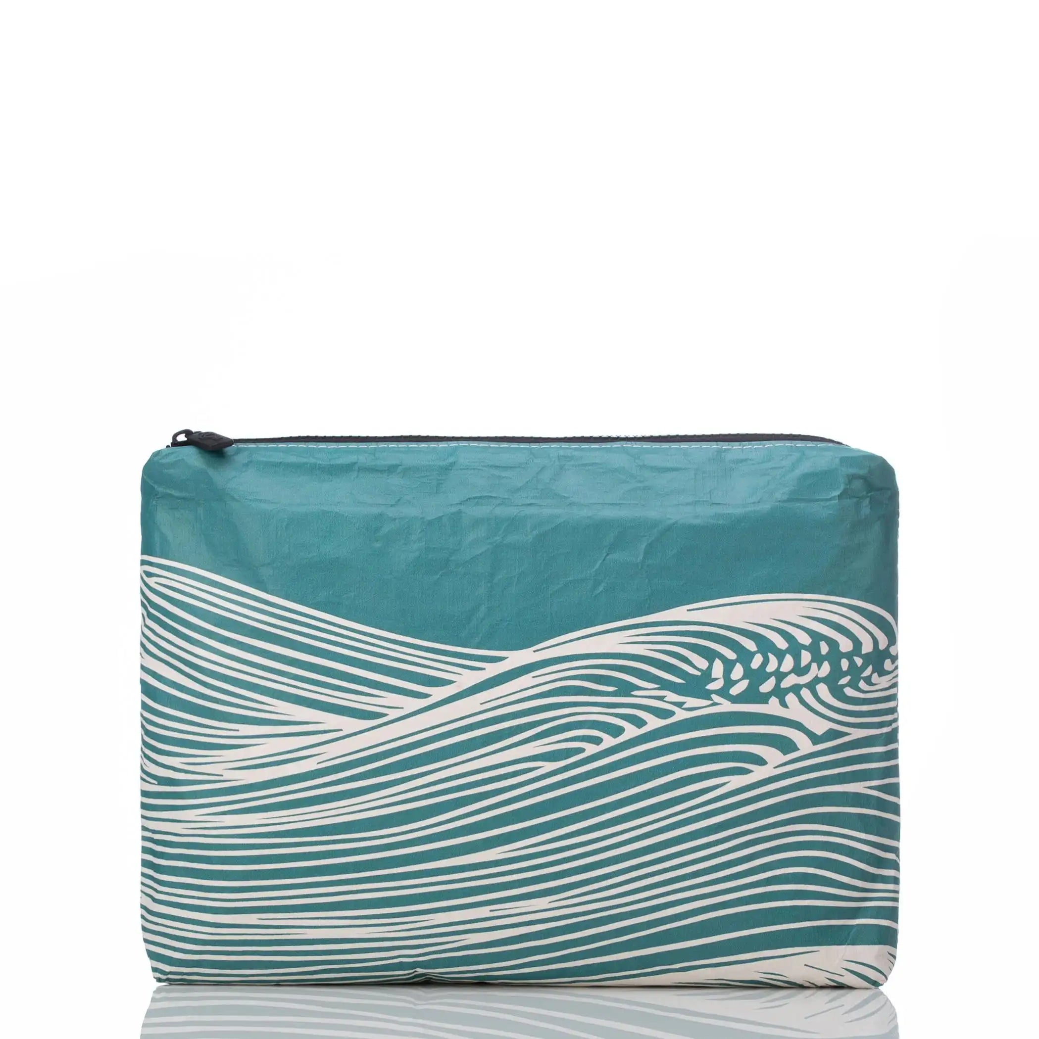 Portable Waterproof Lightweight Makeup Bag Dupont Paper Tyvek Cosmetic Pouch Custom logo Clutch Bag