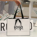 Wholesale Luxury Custom Printed Kraft Handle Bag Recyclable Retail Packaging Ribbon Clothing Fur Gifts Featuring Art Brand Logo