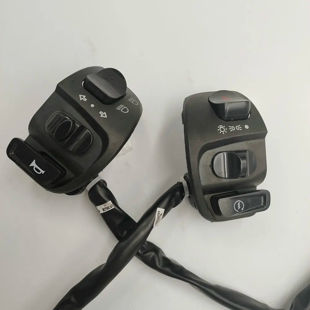 Electric SCOOTER Motorcycle PANEL Switch Horn Headlamp Left and Right TURNING Button Assembly Motorbike Conversion Parts