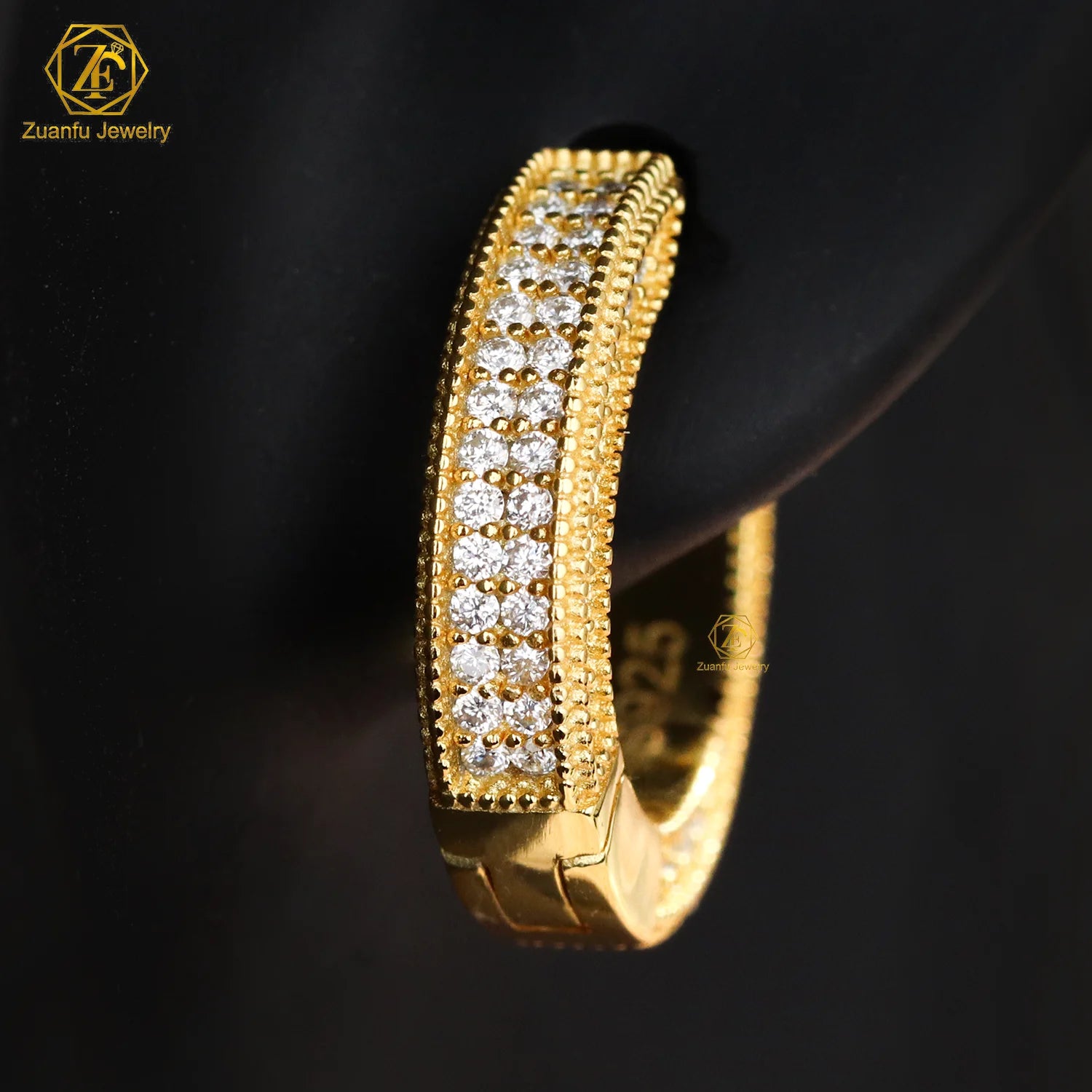 Luxury Vintage 925 Sterling Silver 18K Gold-Plated D VVS Moissanite Huggie Earrings for Wedding Engagement Anniversary Party