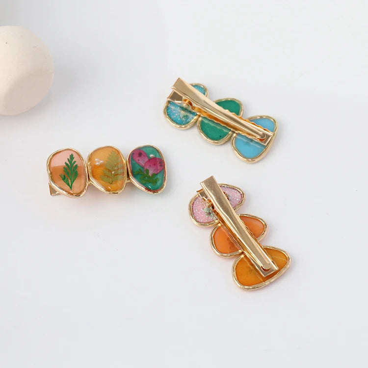 Wholesale Three Flowers Hairgrips Real Flower in Resin Metal Hairpins Hair Clips Hair Accessories for Kids Girls