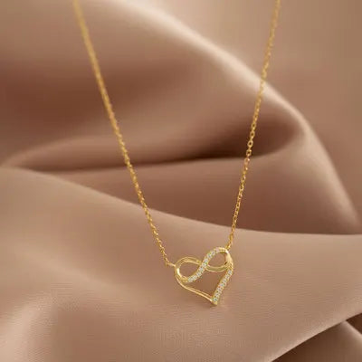 Trendy Micro Pave Cubic Zirconia Heart Pendant Necklace Personalized Brilliant 18k Gold Cz Infinity Necklace 2023 Hot Sale