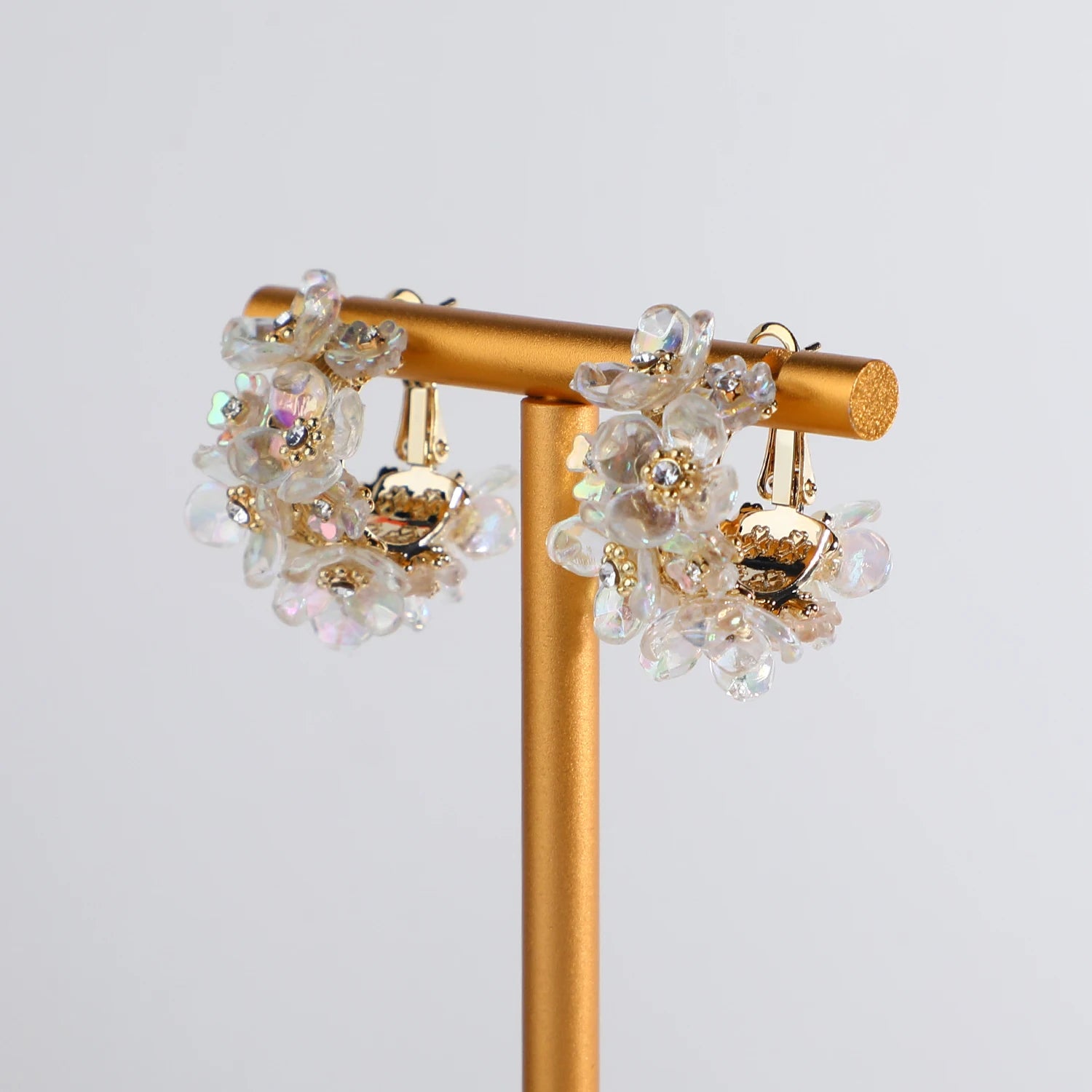 Fashion Cute Flower Earrings for Girls Gold Plated Stainless Steel Earrings Women Wholesale Bulk